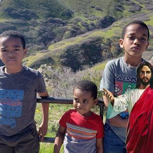 Meet your Posher, Alganeshlelisa